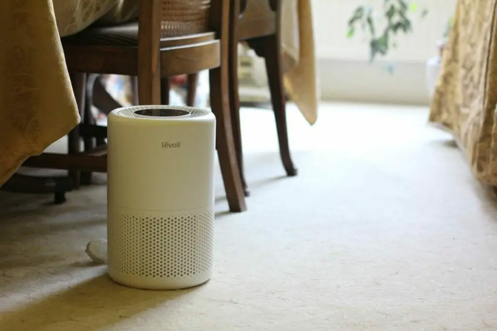 Best small room air purifier-Levoit 200S